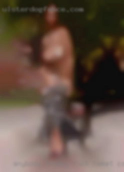 Anybody freaky to fuck Hemet, CA or naughty.
