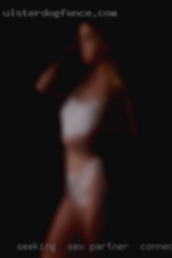 Seeking  Playmate sex partner in Connecticut and Friend.